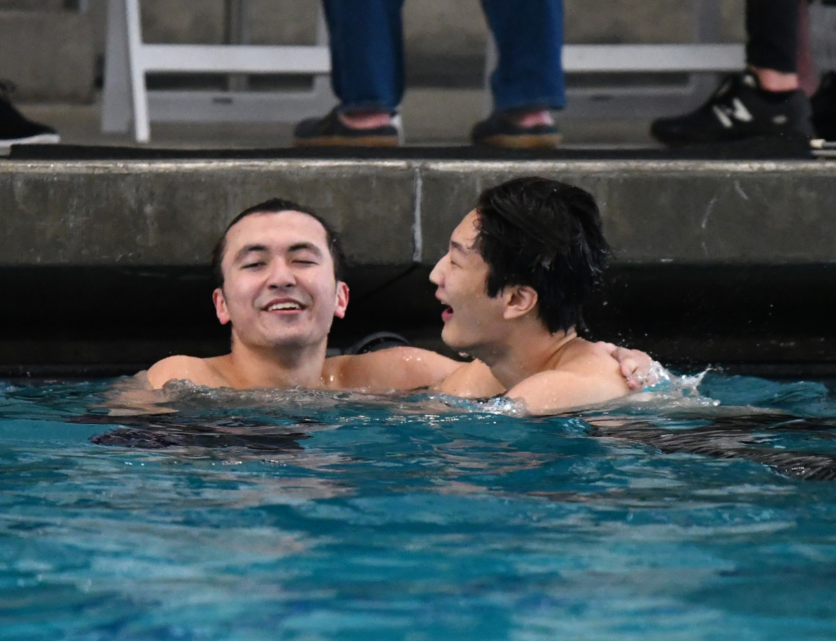 7.boys_100breast